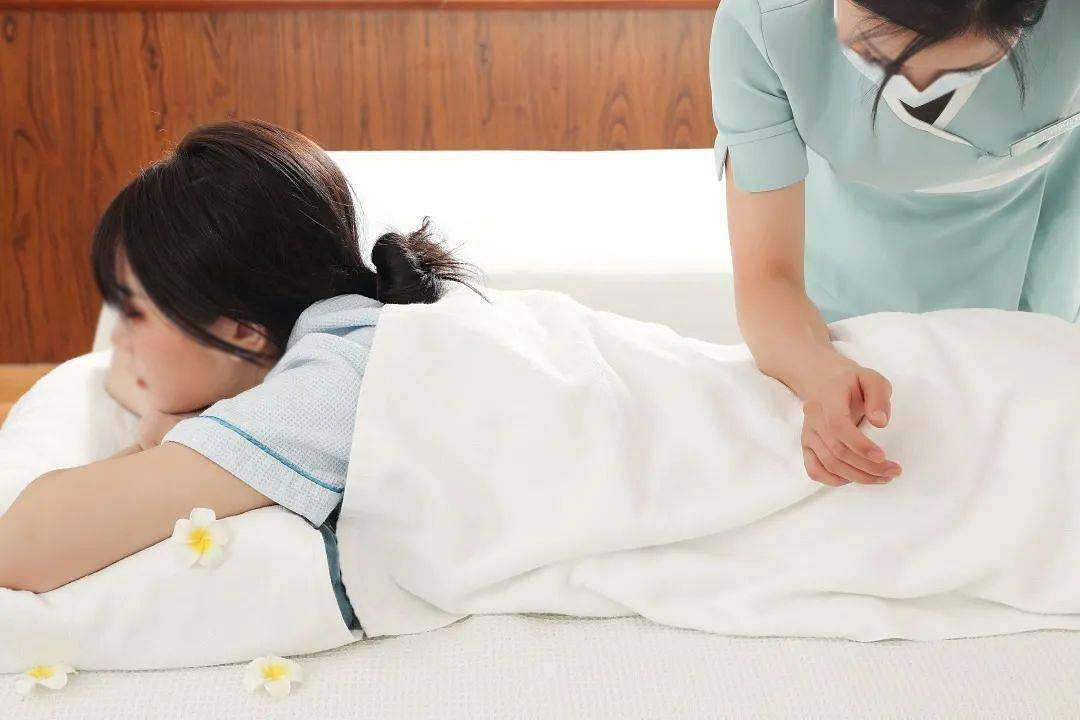 樂康醫(yī)療器械：負壓拔罐器怎么使用？